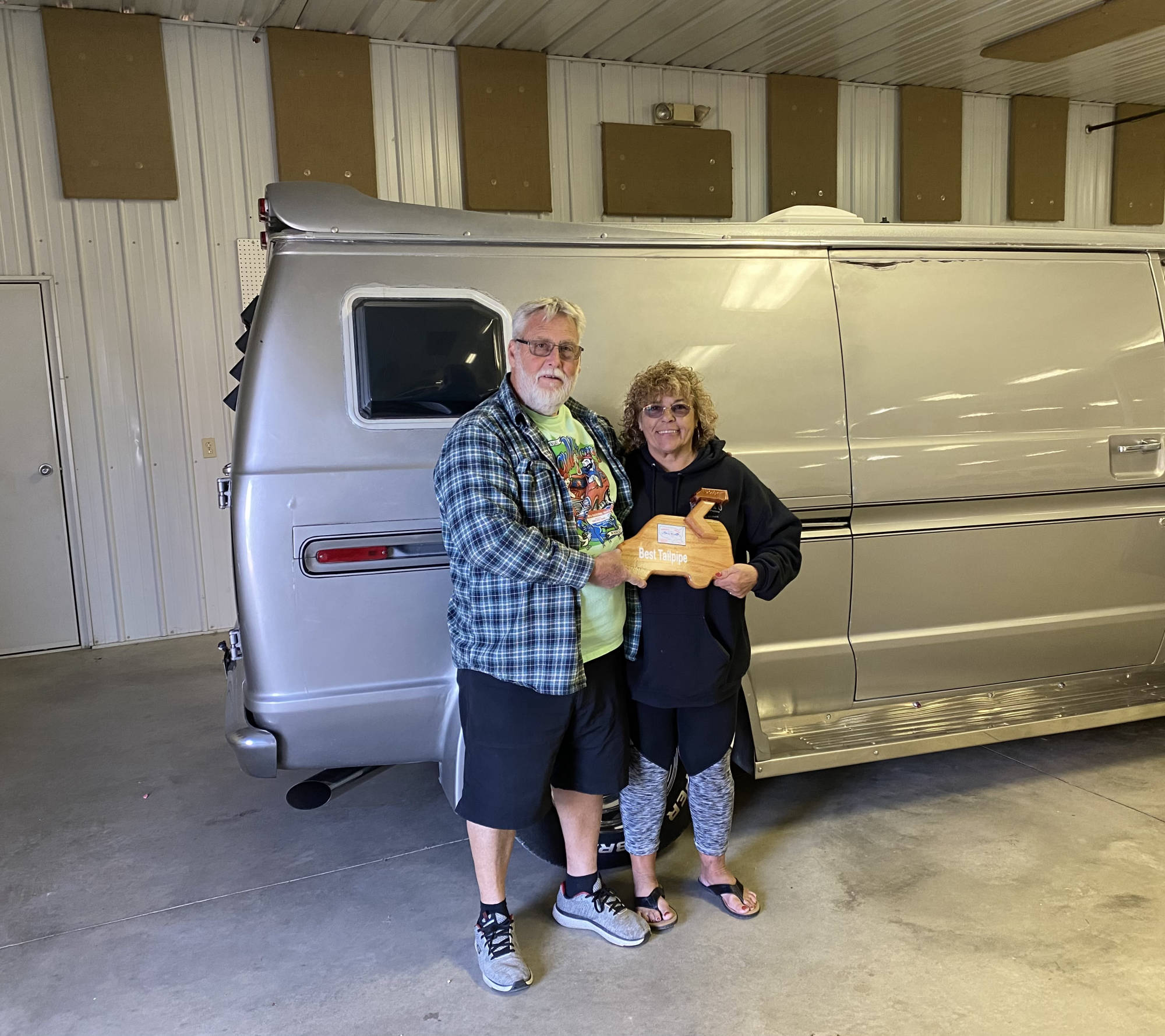 Mike & Suzy Phillips Panel Trucck - 3 Trails Vans